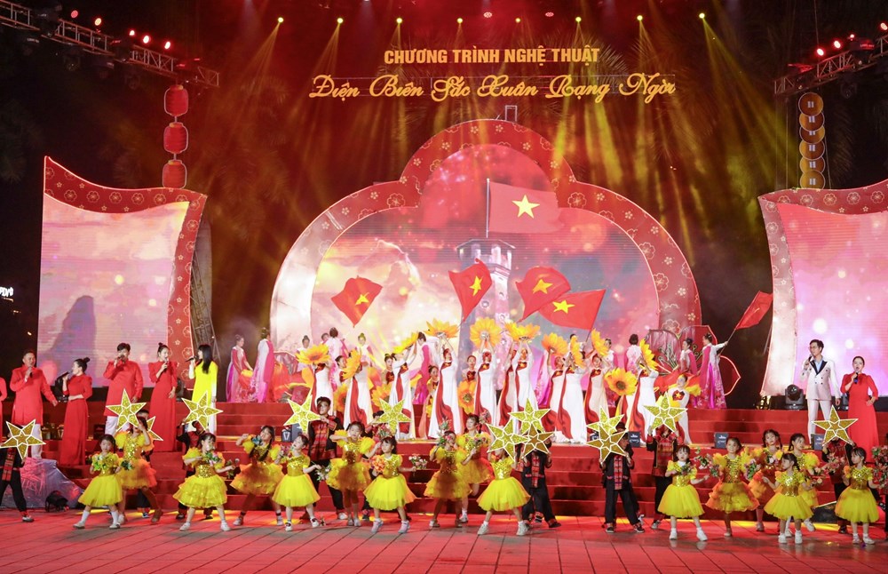 “Điện Biên – Sắc Xuân rạng ngời” đón chào năm mới Bính Ngọ - ảnh 3