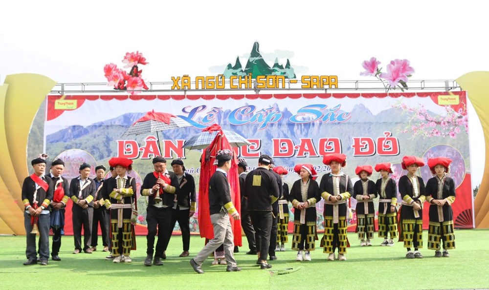 Về Ngũ Chỉ Sơn trải nghiệm Lễ Cấp sắc của người Dao đỏ - ảnh 1