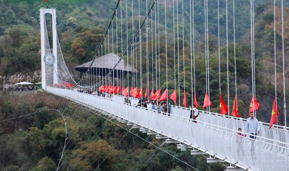 Sơn La thu hút gần 300.000 lượt khách dịp Tết Bính Ngọ - ảnh 2