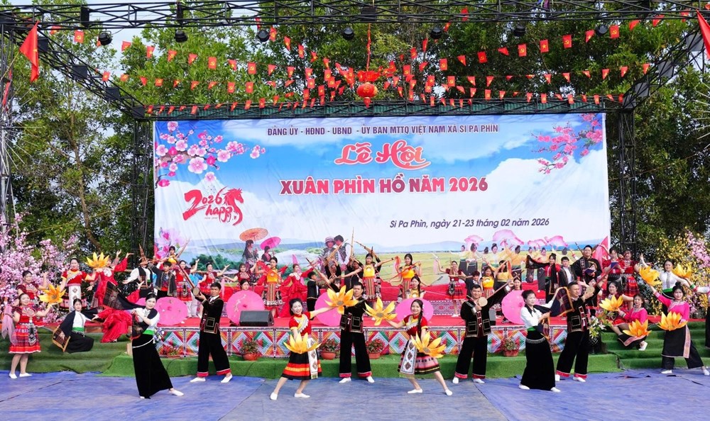 Phìn Hồ - điểm hẹn mùa Xuân nơi biên giới Si Pa Phìn - ảnh 1