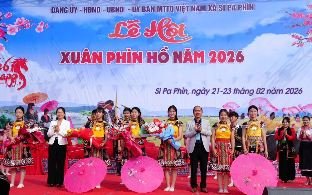 Phìn Hồ - điểm hẹn mùa Xuân nơi biên giới Si Pa Phìn - ảnh 2
