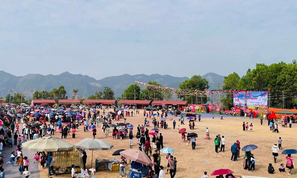 Phìn Hồ - điểm hẹn mùa Xuân nơi biên giới Si Pa Phìn - ảnh 5