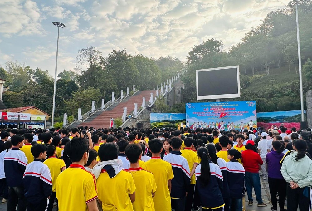 Trên 2.200 người tham gia Ngày chạy Olympic vì sức khỏe toàn dân - ảnh 1