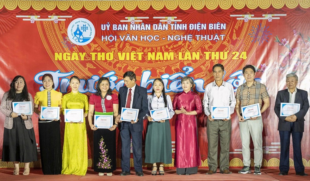 Thơ ca lan tỏa bản sắc Điện Biên trong mùa xuân mới - ảnh 1