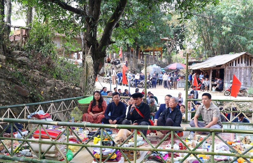 “Xên bản, xên mường”- phong tục độc đáo của người Thái ở Pắc Ngà - ảnh 2