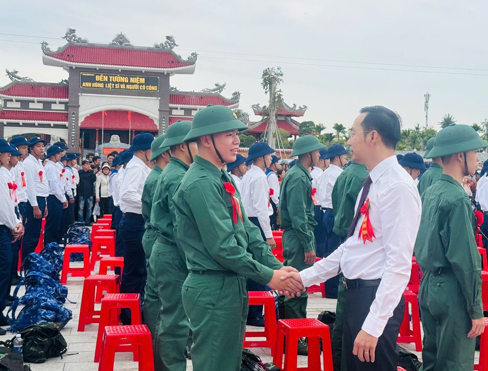 An Giang tưng bừng ngày hội tòng quân  - ảnh 2