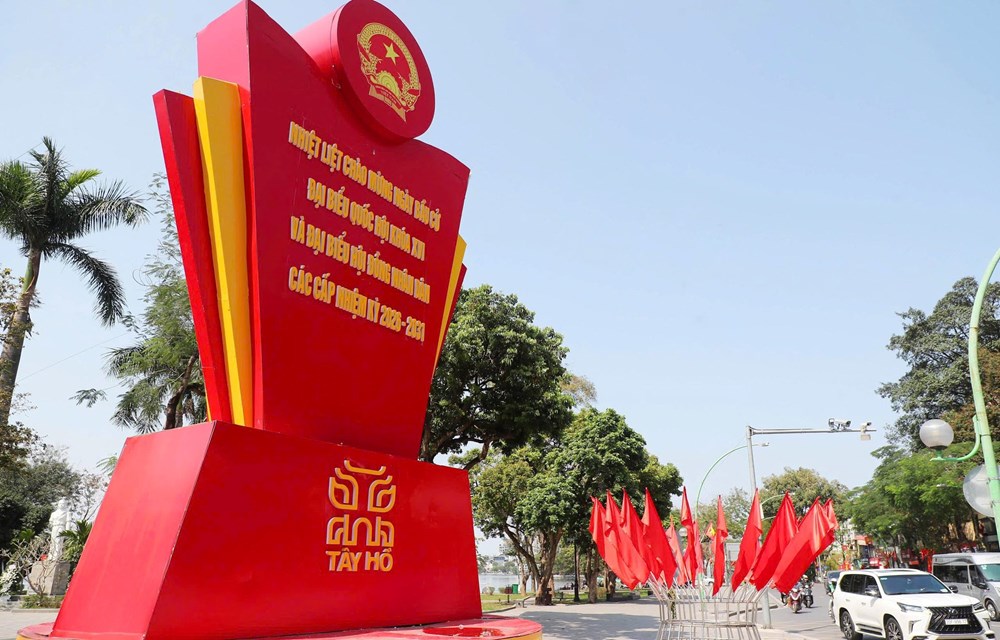 Hà Nội trang hoàng rực rỡ, sẵn sàng cho Ngày hội non sông - ảnh 24