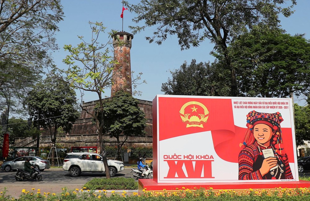 Hà Nội trang hoàng rực rỡ, sẵn sàng cho Ngày hội non sông - ảnh 5