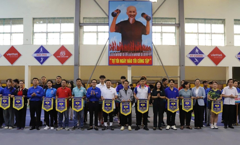 Hơn 300 VĐV tham gia Giải Pickleball kỷ niệm 95 năm Ngày thành lập Đoàn TNCS Hồ Chí Minh - ảnh 2