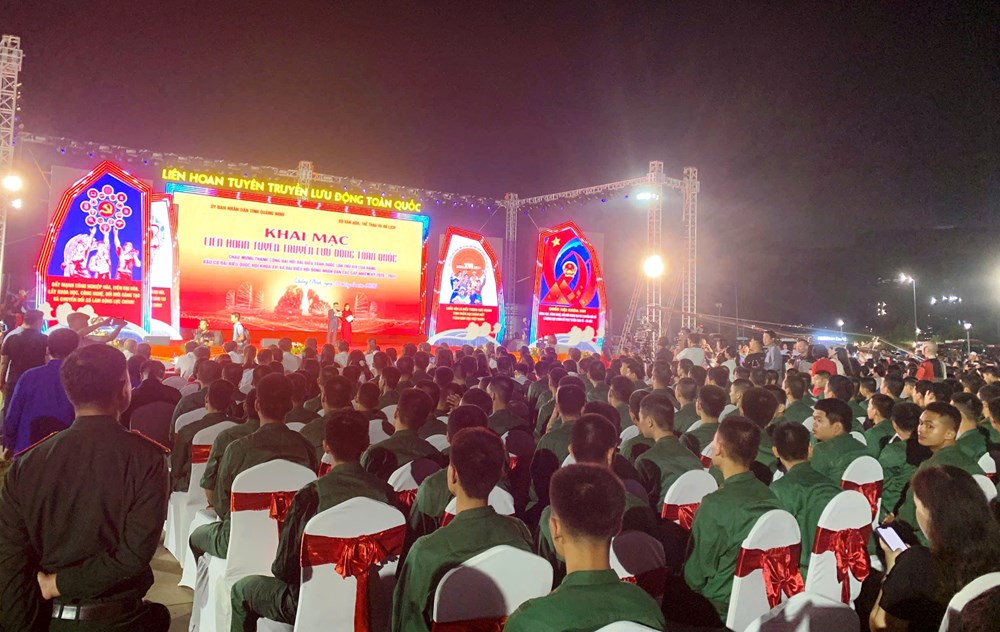 Âm vang Đại hội Đảng và bầu cử lan tỏa từ Liên hoan tuyên truyền - ảnh 4