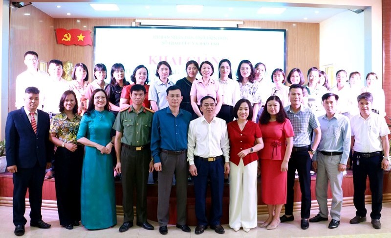 Đào tạo tiếng Lào cho cán bộ công chức, viên chức tỉnh Điện Biên - ảnh 1