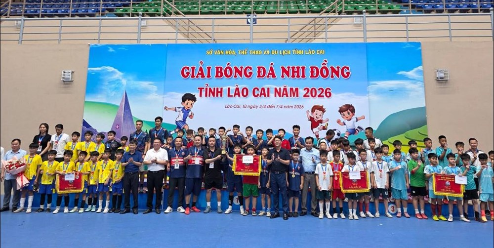 Bế mạc Giải Bóng đá nhi đồng tỉnh Lào Cai năm 2026 - ảnh 1