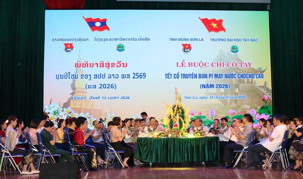 Gặp mặt gần 1.000 lưu học sinh Lào nhân dịp Tết cổ truyền Bunpimay - ảnh 6