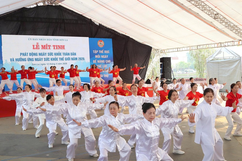 Sơn La mít tinh phát động và hưởng ứng Ngày Sức khỏe toàn dân 2026 - ảnh 4