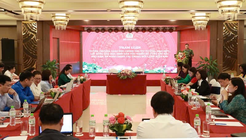 Tăng cường giáo dục chính trị tư tưởng, đạo đức, lối sống cho học sinh DTTS vùng Tây Bắc - ảnh 1