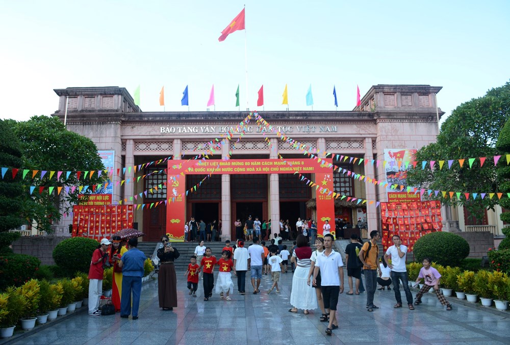 “Ngôi nhà chung” - nơi tỏa sáng sắc màu văn hoá 54 dân tộc - ảnh 2