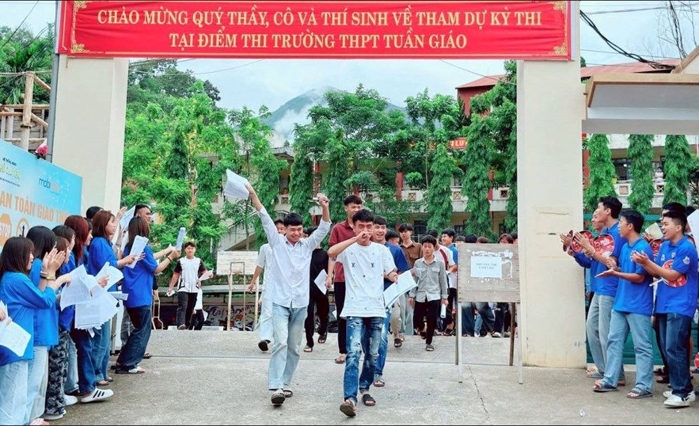 Điện Biên chuẩn bị chu đáo, sẵn sàng cho Kì thi tốt nghiệp THPT năm 2026 - ảnh 2