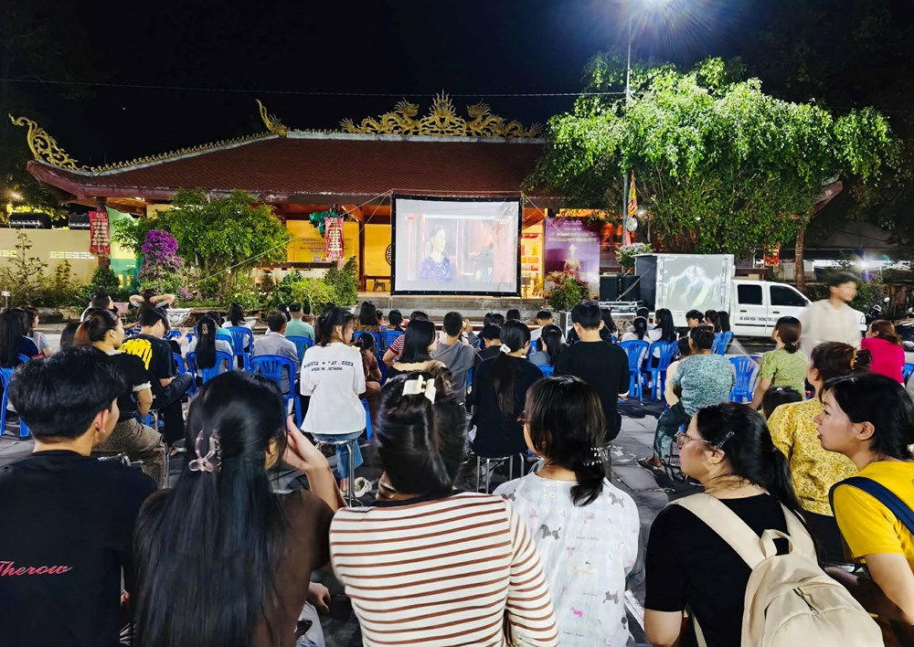 An Giang: Chiếu phim lưu động lan tỏa giá trị cội nguồn dân tộc - ảnh 1