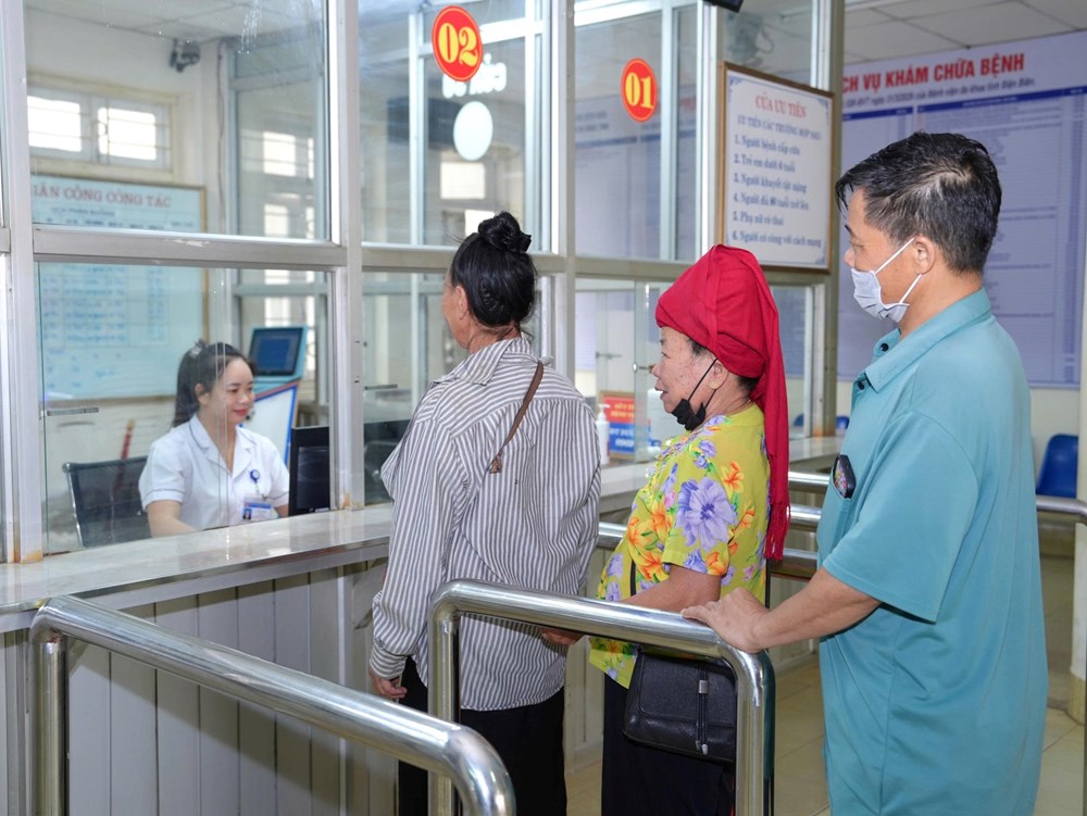 Điện Biên triển khai khám, tư vấn sức khỏe miễn phí cho người dân - ảnh 2