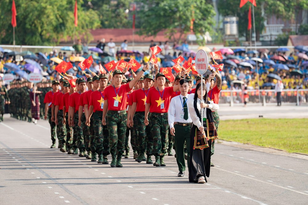 Khai mạc Đại hội TDTT tỉnh Điện Biên lần thứ XII năm 2026 - ảnh 8