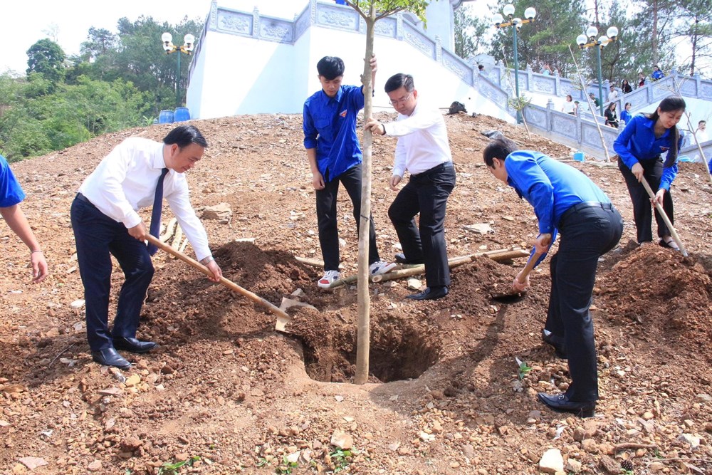 “Địa chỉ đỏ” giáo dục truyền thống cách mạng cho thế hệ trẻ - ảnh 7