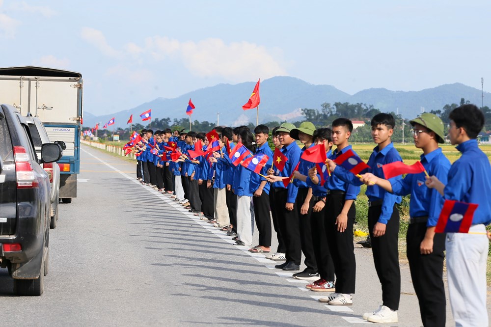 Tổ quốc đón các anh trở về đất mẹ - ảnh 22