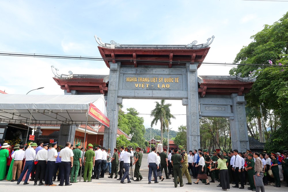 Tổ quốc đón các anh trở về đất mẹ - ảnh 7