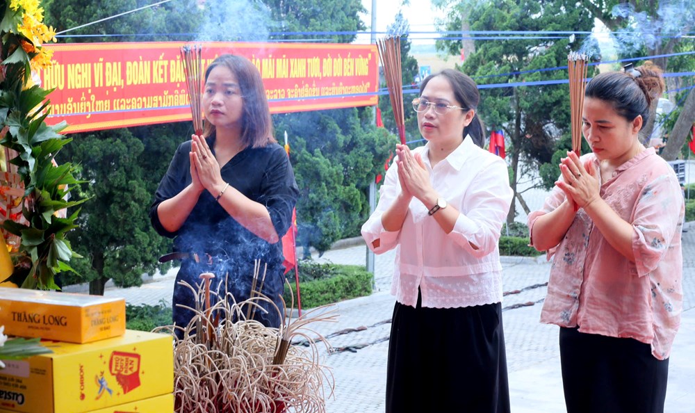 Triển khai lấy mẫu đối với 80 hài cốt liệt sĩ hi sinh trên đất bạn Lào - ảnh 19