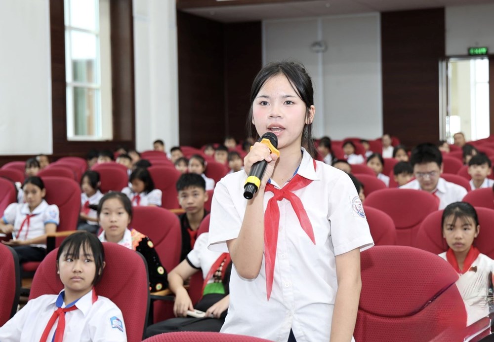 Hơn 150 thiếu nhi tiêu biểu đối thoại với đại biểu Quốc hội, HĐND tỉnh Lai Châu - ảnh 3