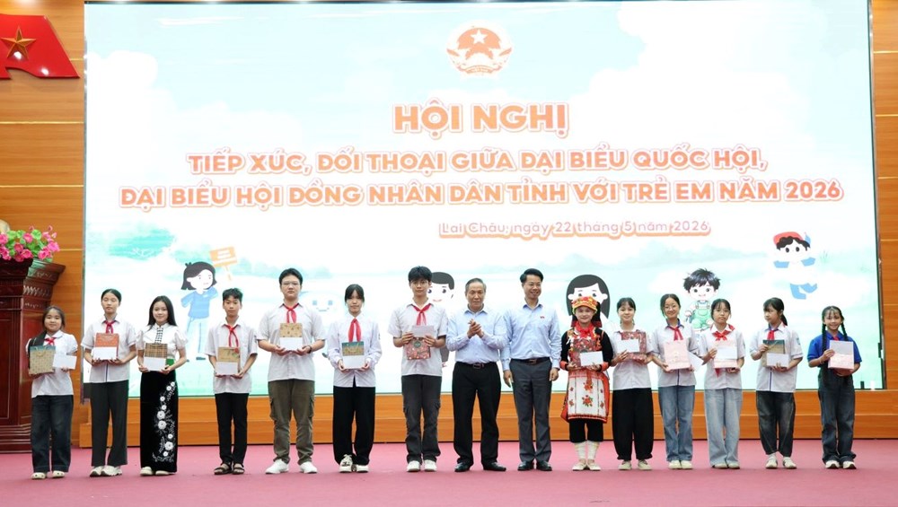 Hơn 150 thiếu nhi tiêu biểu đối thoại với đại biểu Quốc hội, HĐND tỉnh Lai Châu - ảnh 5