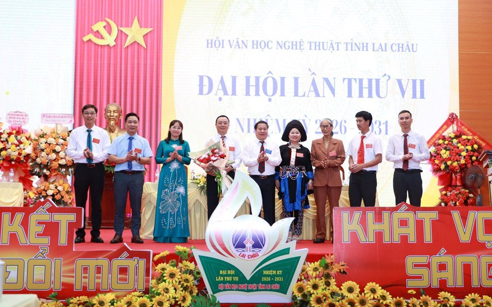 Văn nghệ sĩ tích cực quảng bá hình ảnh văn hóa, con người các dân tộc Lai Châu - ảnh 2