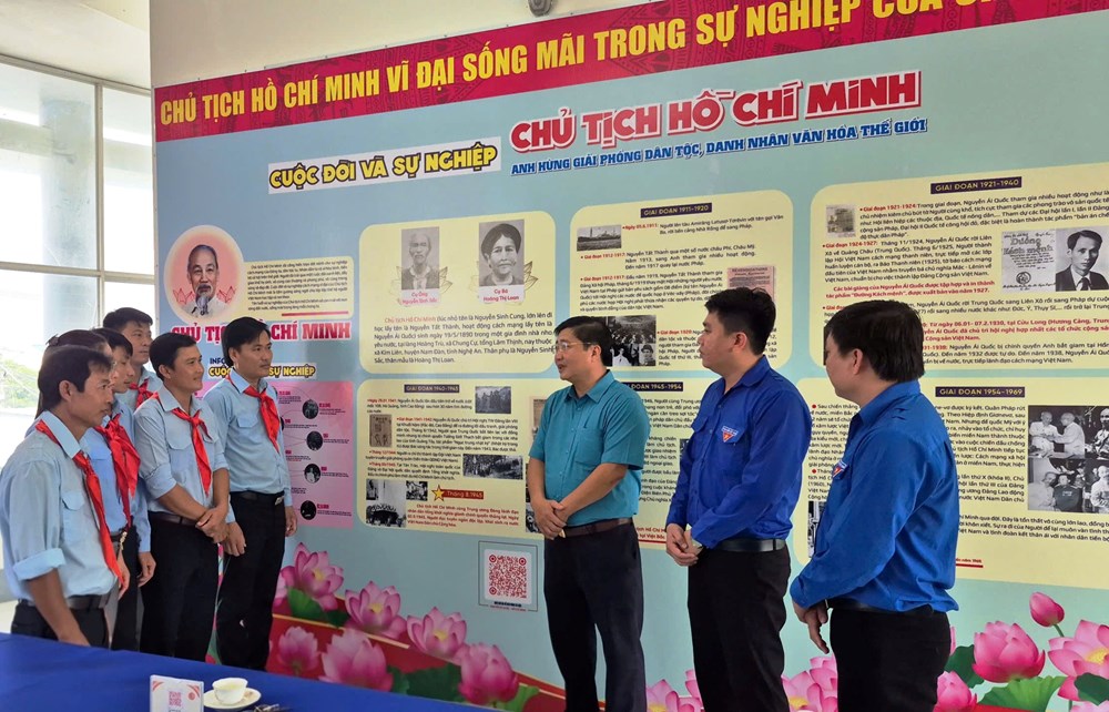 Không gian văn hóa Hồ Chí Minh đặc biệt ở An Giang - ảnh 2