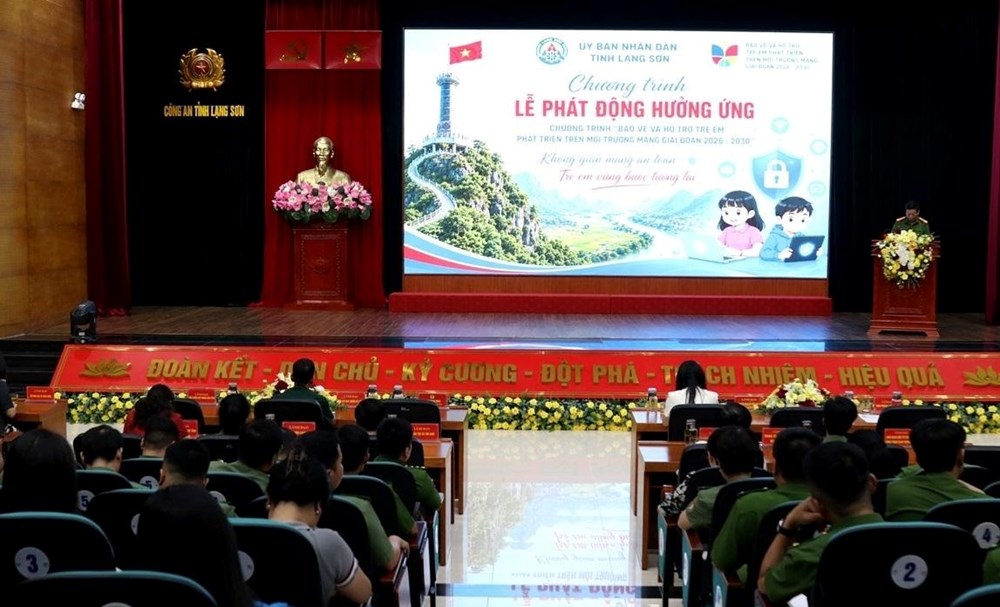 Lạng Sơn quyết tâm xây dựng môi trường mạng lành mạnh cho trẻ em - ảnh 1