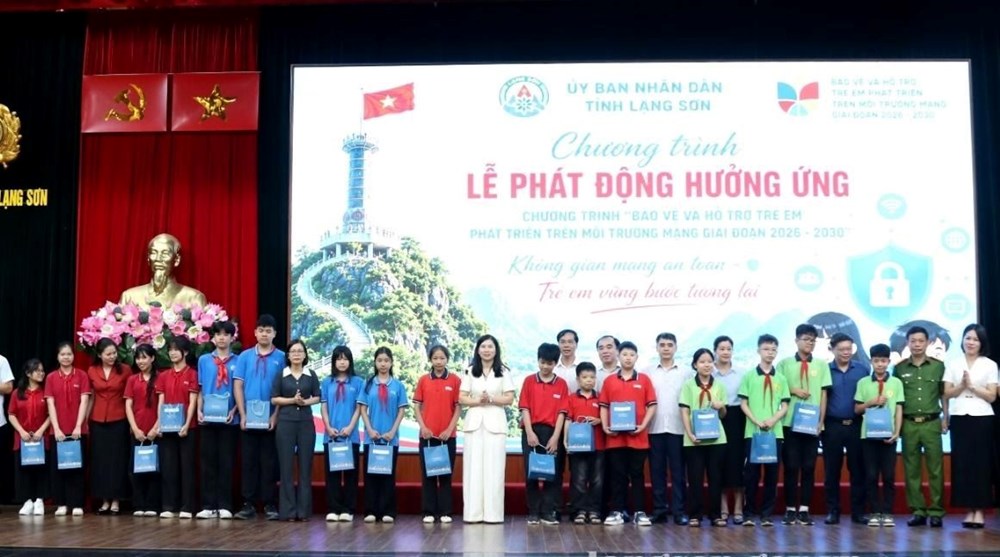 Lạng Sơn quyết tâm xây dựng môi trường mạng lành mạnh cho trẻ em - ảnh 2