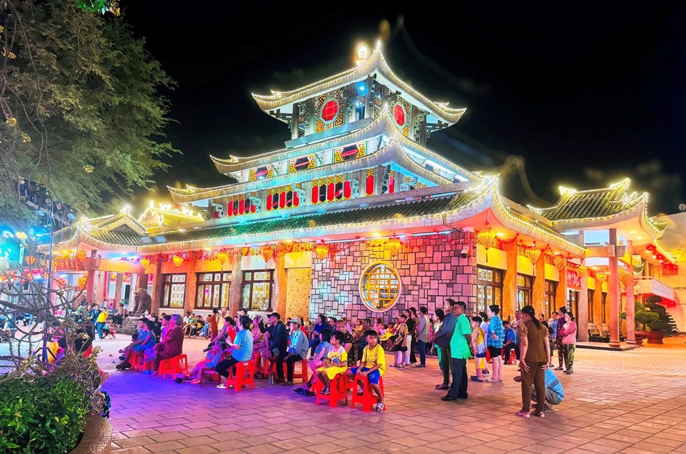 Sắp diễn ra Lễ hội Vía Bà Chúa Xứ núi Sam 2026 - ảnh 1