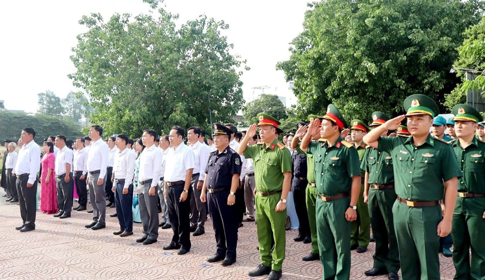 Ra mắt “Không gian văn hóa cuộc đời và sự nghiệp Bác Hồ - Bác Tôn” ở An Giang - ảnh 3