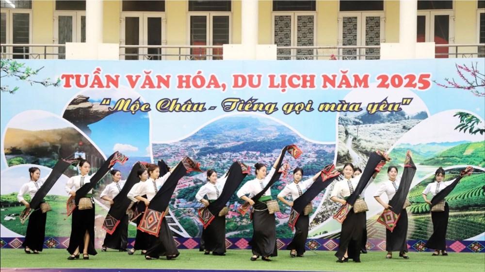 Quảng bá bản sắc văn hoá các dân tộc trên cao nguyên Mộc Châu đến du khách - ảnh 2