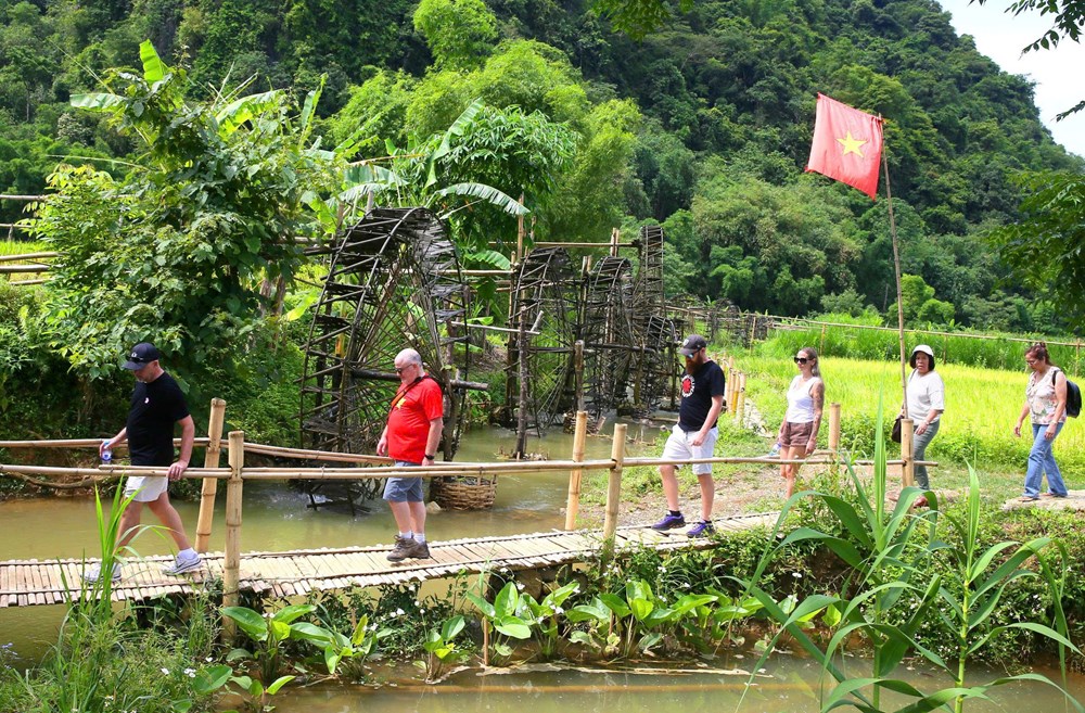 Về Bá Thước nghe núi rừng kể chuyện - ảnh 3