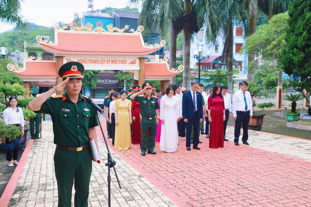 Sơn La lấy mẫu ADN hài cốt liệt sĩ tại phường Mộc Châu - ảnh 1