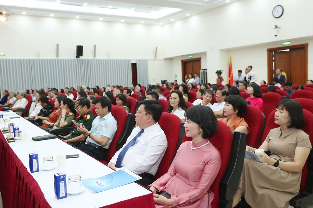 Nhà xuất bản Thông tấn đón Huân chương Lao động hạng Ba - ảnh 5