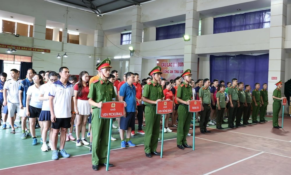 Hơn 200 VĐV tham dự Hội thao 80 năm Ngày truyền thống lực lượng An ninh nhân dân - ảnh 2