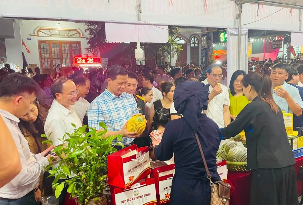 Quảng bá vẻ đẹp vùng đất, con người Bắc Kạn giàu bản sắc đến du khách - ảnh 9