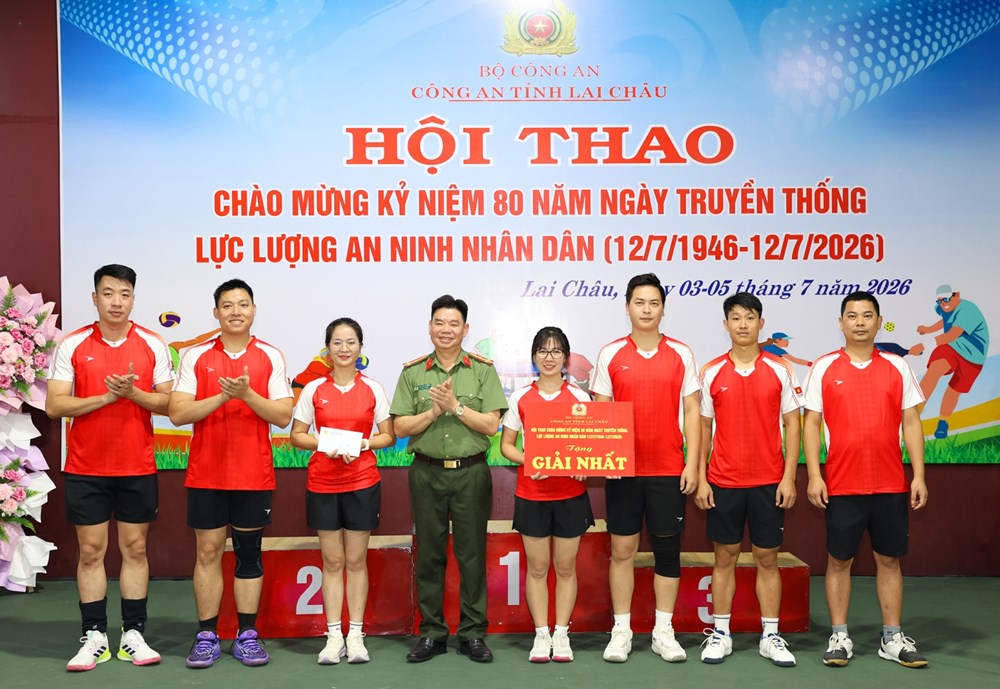 Bế mạc Hội thao kỷ niệm 80 năm ngày truyền thống lực lượng An ninh nhân dân - ảnh 1