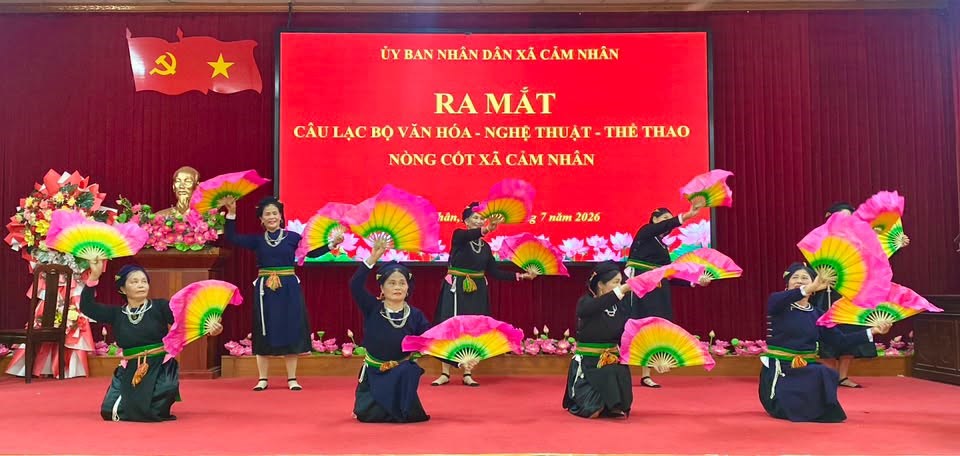 Khơi dậy phong trào văn hóa, văn nghệ quần chúng các dân tộc ở Cảm Nhân - ảnh 4