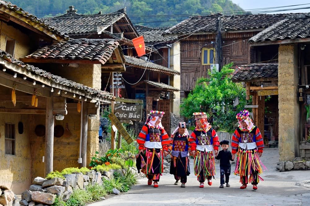 Xây dựng điểm đến Lũng Cú “sáng - xanh - sạch - đẹp” nơi cực Bắc - ảnh 3