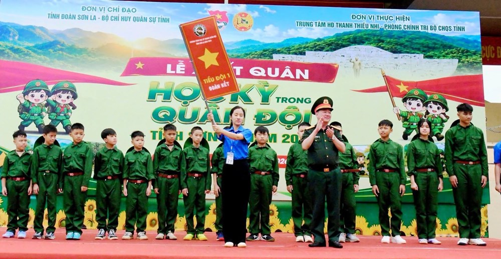 140 “chiến sĩ nhí” Sơn La tham gia rèn luyện trong môi trường quân đội - ảnh 3