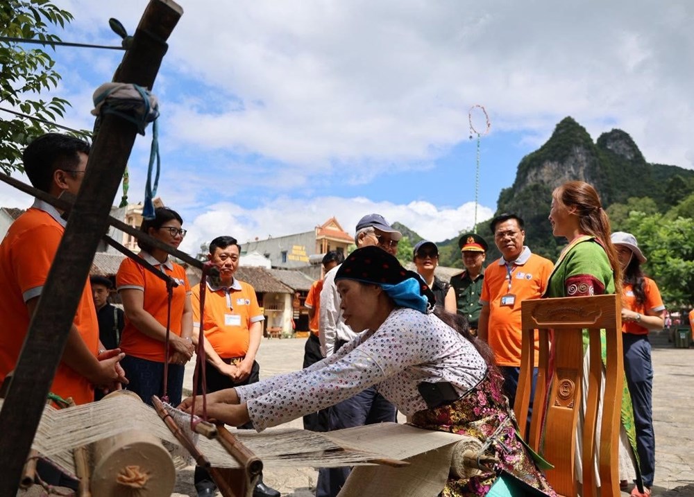 Đồng Văn sẵn sàng cho đợt tái thẩm định Công viên địa chất toàn cầu UNESCO - ảnh 3