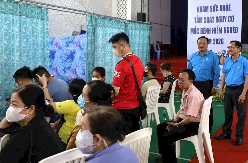 An Giang phối hợp khám sức khỏe miễn phí cho đoàn viên, người lao động - ảnh 1