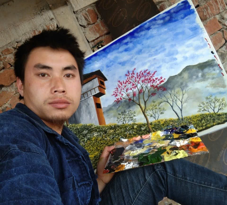 Từ vẽ ký họa dạo đến bán được tranh: Hành trình theo đuổi đam mê của chàng trai Mèo Vạc - ảnh 8