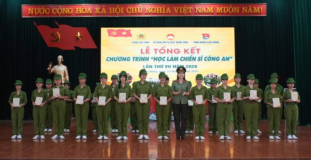 Lan tỏa hình ảnh đẹp của người chiến sĩ Công an đến thế hệ trẻ Cao Bằng - ảnh 3
